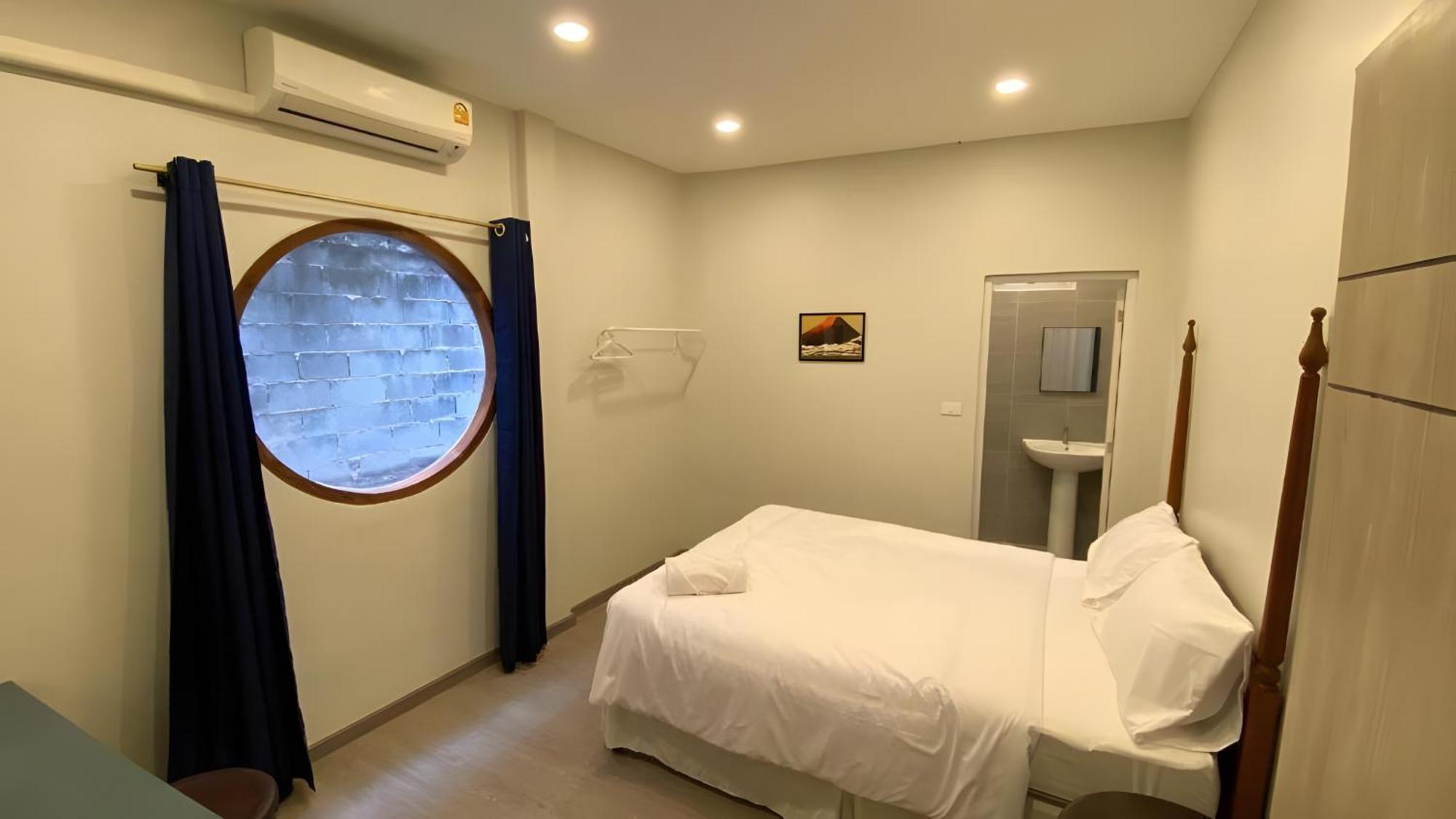 Hidden Dragon V Yaowarat Road Apartment Bangkok Exterior foto