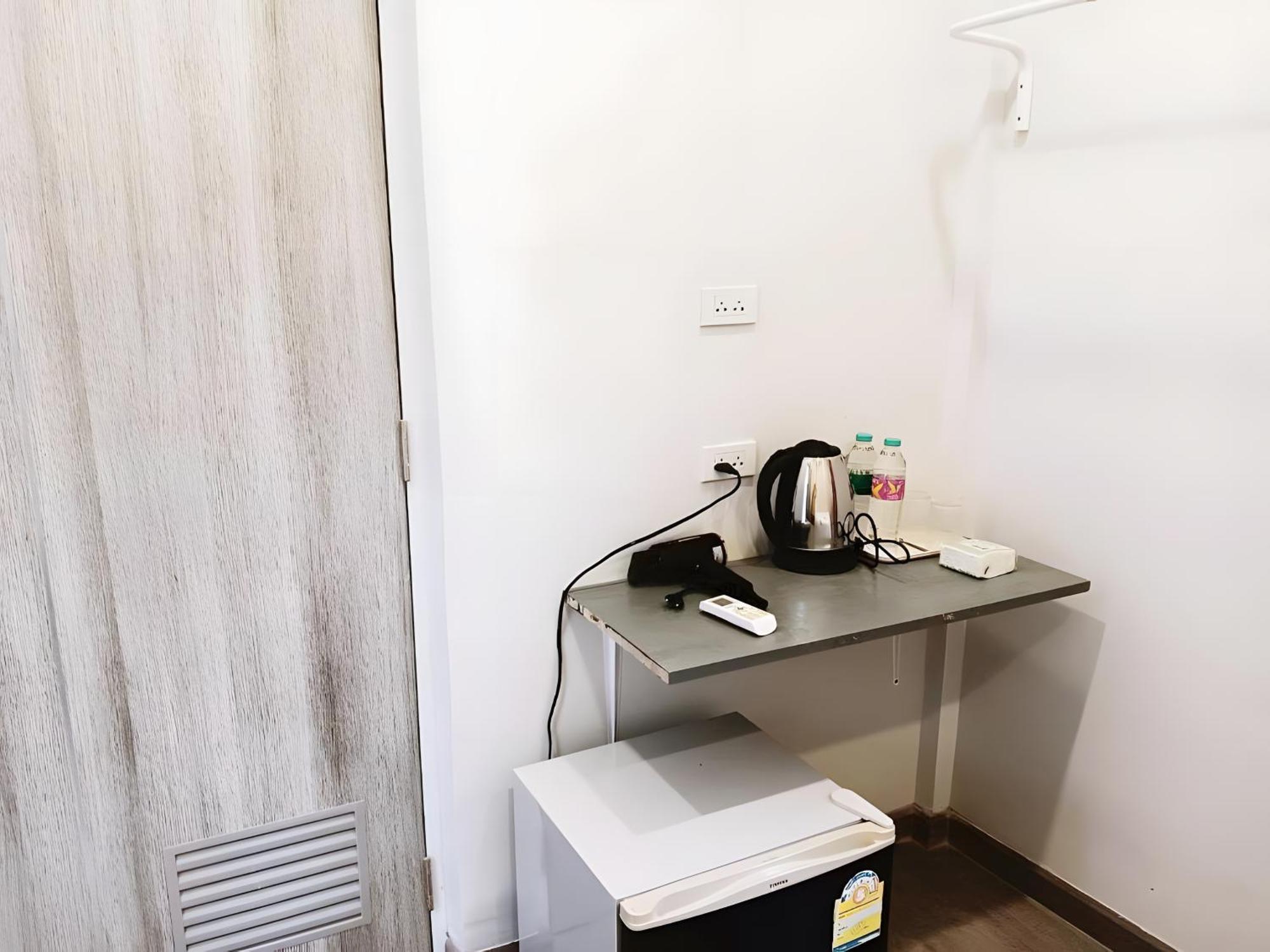 Hidden Dragon V Yaowarat Road Apartment Bangkok Exterior foto