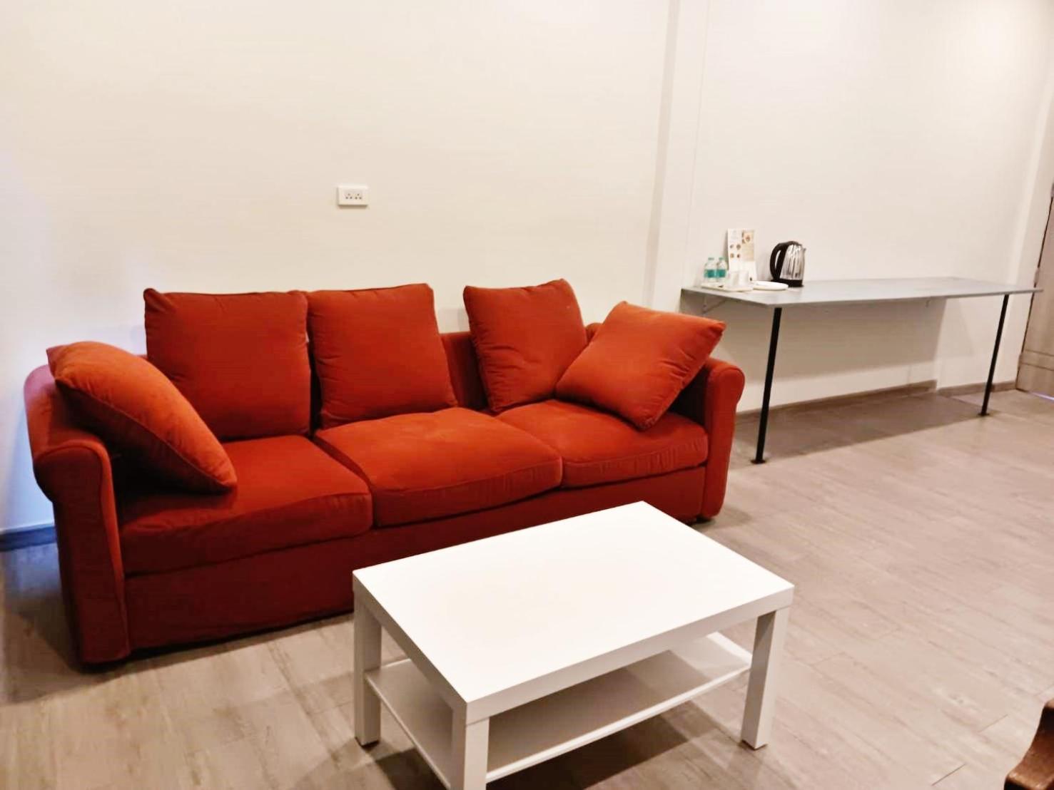 Hidden Dragon V Yaowarat Road Apartment Bangkok Exterior foto